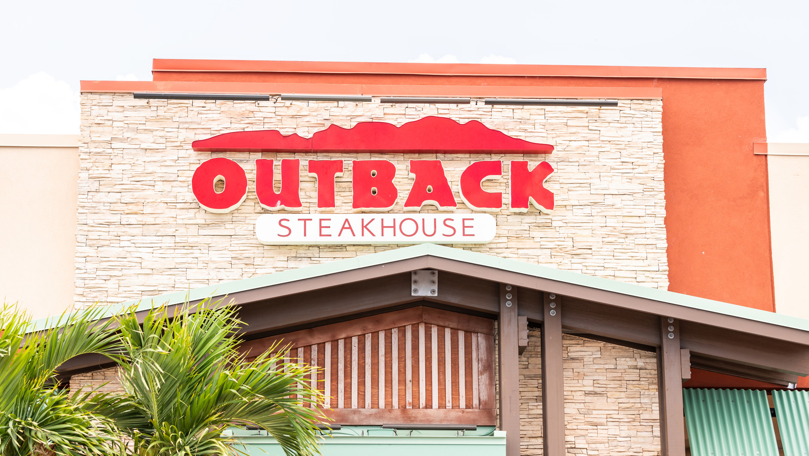 Outback Steakhouse Hours, Menu With Prices, Gift Card & Nutrition Value