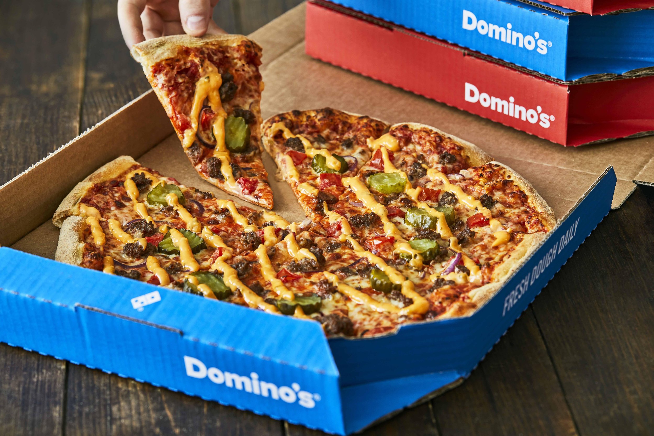Domino's Pizza Hours, Menu With Prices, Nutrition Value, Deals And Rewards